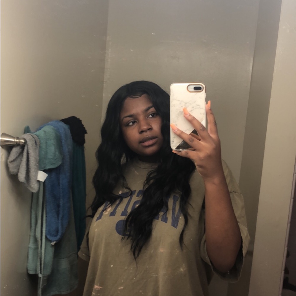 Meet your Posher, Nakesha